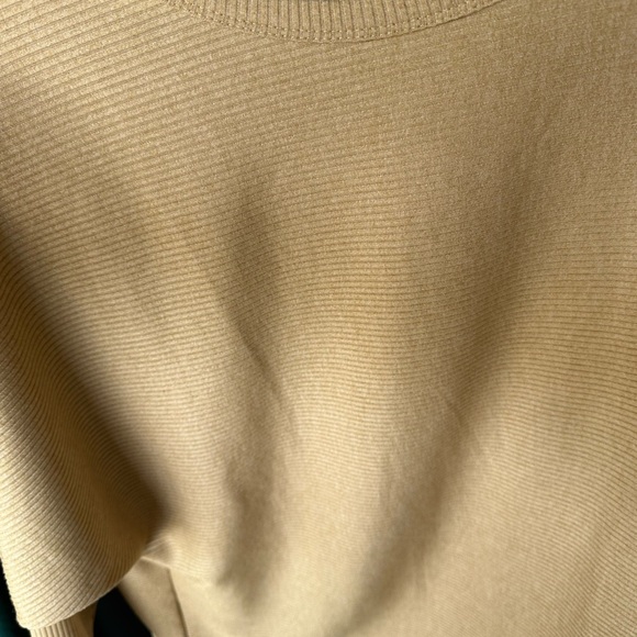 EUC tan lounge set size Large - Picture 5 of 6